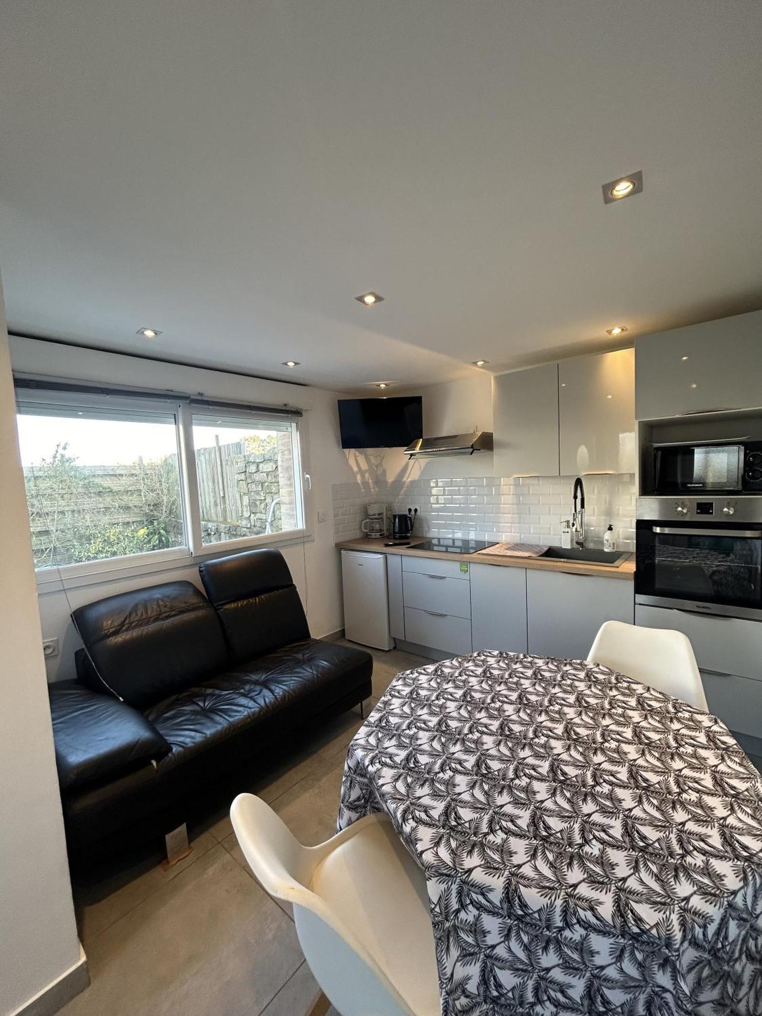 Petit Duplex Proche Mer Plouhinec  Extérieur photo